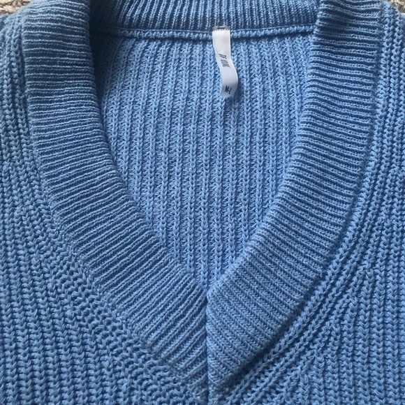blue sweater vest - Picture 2 of 3